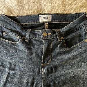Paige size 28 Skyline Skinny jeans.